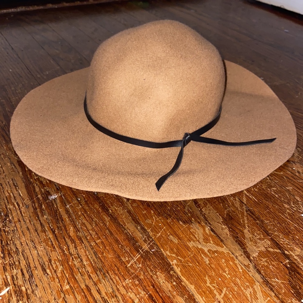 Old Navy Hat